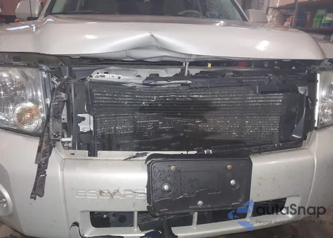 2008 Ford Escape Limited from USA, damaged, VIN 1FMCU04148KC63155